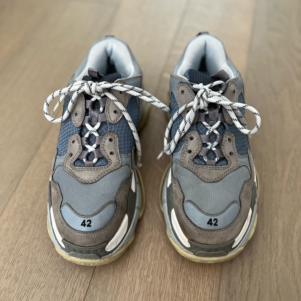 Balenciaga Triple S Sneakers - Picture 7 of 10